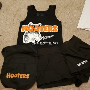Hooters Uniform